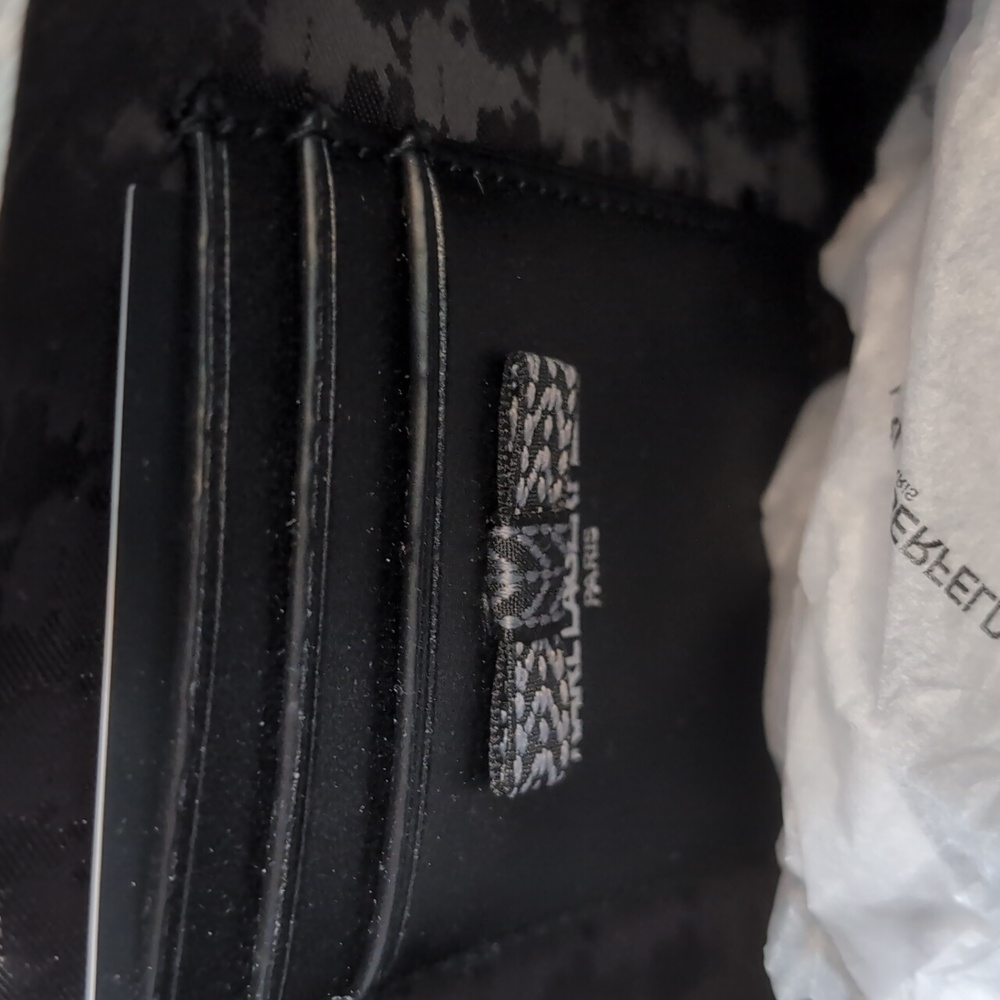 Karl Lagerfeld Paris Adele Crossbody Bucket - Picture 4 of 7